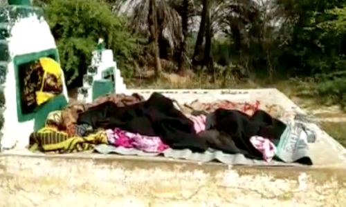 నెల్లూరులో క్షుద్రపూజల కలకలం...రూ.8లక్షలకు డీల్‌ కుదుర్చుకున్న...