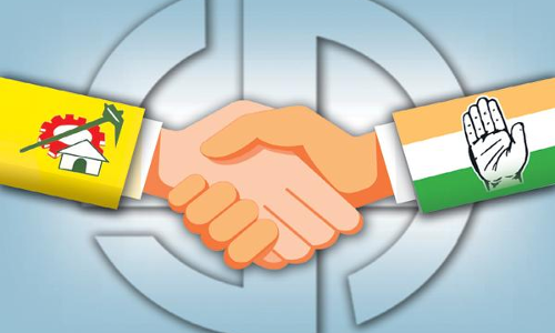 సైకిల్ ఎక్కితేనే చతికిలపడ్డాం... మరెలా... హస్తం నేతల అంతర్మథనం సైకిల్ ఎక్కితేనే చతికిలపడ్డాం... మరెలా... హస్తం నేతల అంతర్మథనం