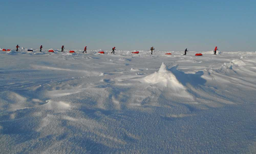 శతాబ్దాంతం.. యుగాంతమా.. కరుగుతున్న మంచు చెబుతున్న కథ శతాబ్దాంతం.. యుగాంతమా.. కరుగుతున్న మంచు చెబుతున్న కథ