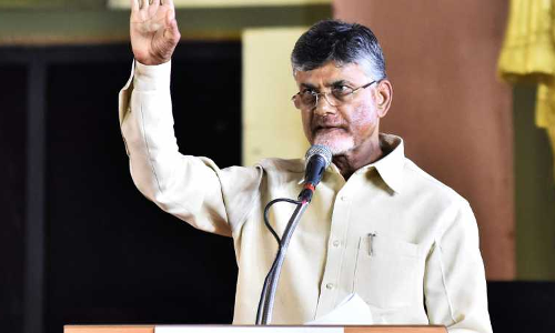 కొండపల్లికి పూర్వ వైభవం తెస్తాం: చంద్రబాబు కొండపల్లికి పూర్వ వైభవం తెస్తాం: చంద్రబాబు