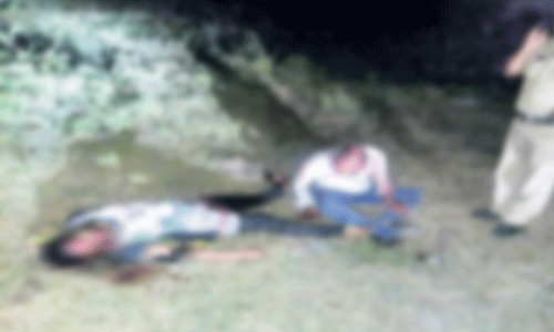 ప్రేమజంటపై ఇనుపరాడ్ తో దాడి.. యువతి మృతి..