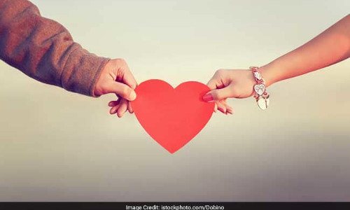 ఎవరి కోసమీ ప్రేమయుద్ధం!! ఎవరి కోసమీ ప్రేమయుద్ధం!!