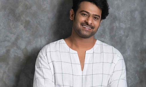 ప్రభాస్ బాహుబలి సినిమాకు సైన్ చేయడానికి వెనుక షాకింగ్ నిజం