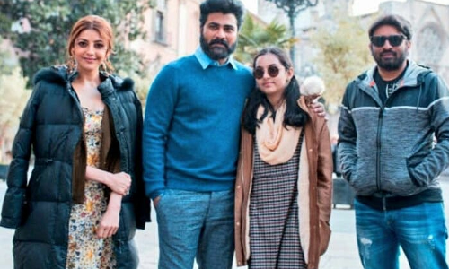 స్పెయిన్లో చిందులేస్తున్న కాజల్, శర్వా