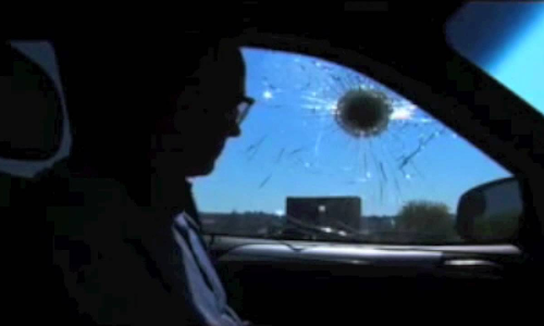 బులెట్‌ ప్రూఫ్‌ అద్దాలలో బులెట్ ఎందుకు దిగదంటే!