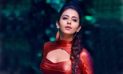 నాని కోసం ఐటమ్ గర్ల్ గా మారిన రకుల్