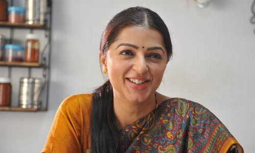 భూమిక చావ్లా చక్కని ఎంసిఎ వదినగారు.