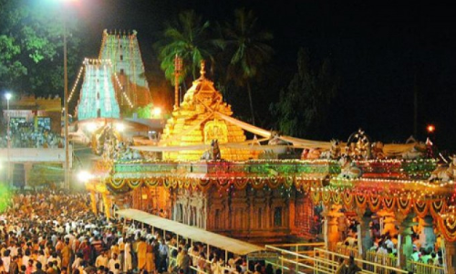 శివనామస్మరణతో మారుమోగుతున్న శైవక్షేత్రాలు శివనామస్మరణతో మారుమోగుతున్న శైవక్షేత్రాలు