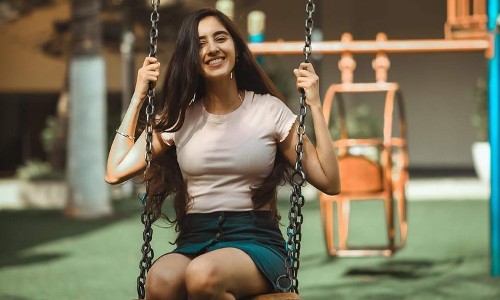 Simrat Kaur Photos Simrat Kaur Photos