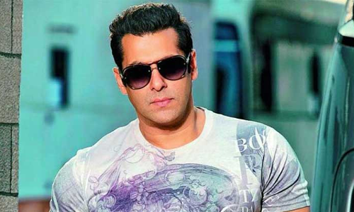 టీవీ ఛానెల్ పెట్టనున్న స్టార్ హీరో