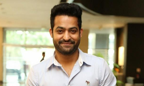 తారక్ రాజకీయ ఎంట్రీ కోసం ఎదురుచూస్తున్న హీరో