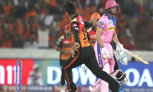 సొంతగడ్డపై బోణీ కొట్టిన సన్‌ రైజర్స్‌