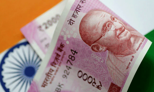 ఉద్యోగులకు శుభవార్త.. పెన్షన్ భారీగా పెరిగిందోచ్..