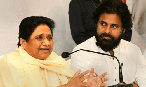 మేనిఫెస్టోను ప్రజల్లోకి బలంగా తీసుకెళ్తున్న పవన్