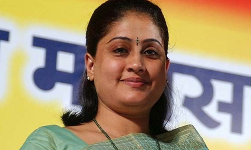 రాములమ్మ స్థానంలో టబు రాములమ్మ స్థానంలో టబు