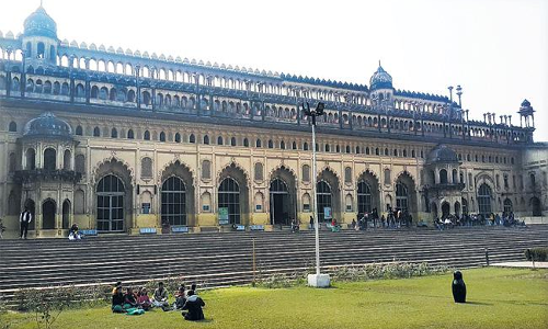 అవధ్ ఎవరిది..? అవధ్ ఎవరిది..?