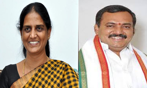 సబితా ఇంద్రారెడ్డి, గండ్ర లకు మంత్రి పదవులు? సబితా ఇంద్రారెడ్డి, గండ్ర లకు మంత్రి పదవులు?