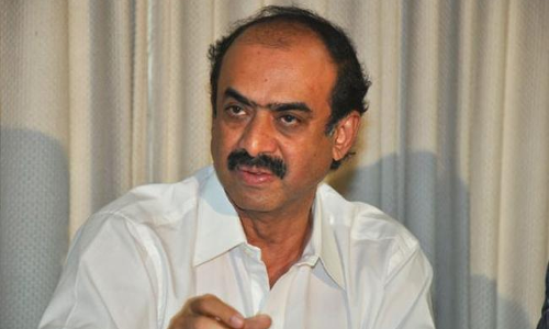 అవన్నీ రూమర్స్ : నిర్మాత సురేష్ బాబు అవన్నీ రూమర్స్ : నిర్మాత సురేష్ బాబు