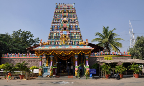 ఏసీబీకి చిక్కిన జూబ్లీహిల్స్ పెద్దమ్మ గుడి ఈవో...