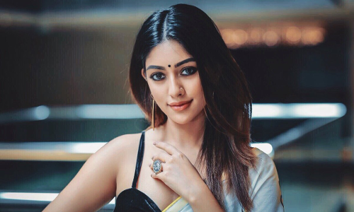 క్రేజీ ఆఫర్ కొట్టేసిన అనూ ఇమ్మాన్యుయేల్ క్రేజీ ఆఫర్ కొట్టేసిన అనూ ఇమ్మాన్యుయేల్