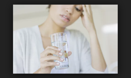 నీరు తక్కువగా తాగుతున్నారా..? అయితే సమస్యే.. నీరు తక్కువగా తాగుతున్నారా..? అయితే సమస్యే..
