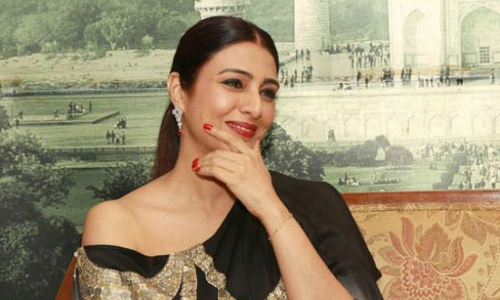 అలాంటి పాత్రలకు రెడి అంటున్న టబు