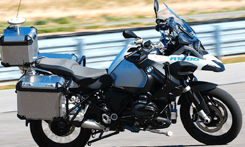 డ్రైవర్ లేని బైకులొచ్చాయ్!