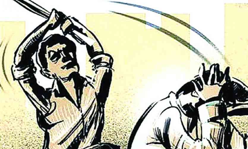 కొడుకు పెడుతున్న హింస భరించలేక..