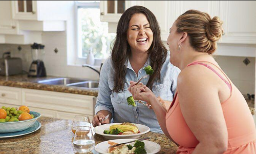 మనం తినే తిండితోనే  బరువుకు చెక్ చెప్పవచ్చు