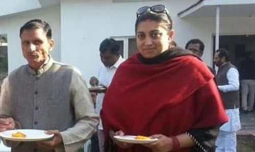 స్మృతి ఇరానీ అనుచరుడి హత్య