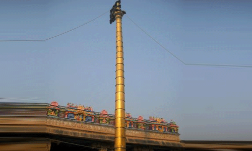 గుడిలో ధ్వజస్తంభం అంత ఎత్తులో ఉండటానికి కారణం ఇదే..?