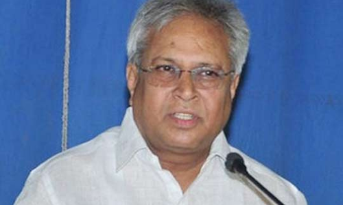 ఉండవల్లి మలి ప్రస్థానంపై చెలరేగుతున్న ఊహాగానాలేంటి? ఉండవల్లి మలి ప్రస్థానంపై చెలరేగుతున్న ఊహాగానాలేంటి?