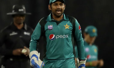 పాక్ జట్టును నిషేదించండి .. ఓ అభిమాని పిటిషన్ దాఖలు ..