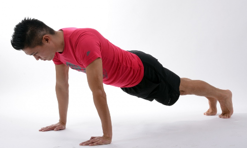 వెన్నెముక బలంగా ఉండాలంటే... వెన్నెముక బలంగా ఉండాలంటే...