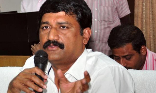 మరో పార్టీలో గంట మోగడం ఖాయమేనా? మరో పార్టీలో గంట మోగడం ఖాయమేనా?