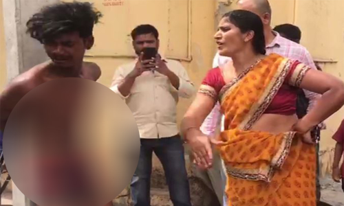 మహిళపట్ల అసభ్యంగా ప్రవర్తిస్తున్న యువకుడికి దేహశుద్ధి