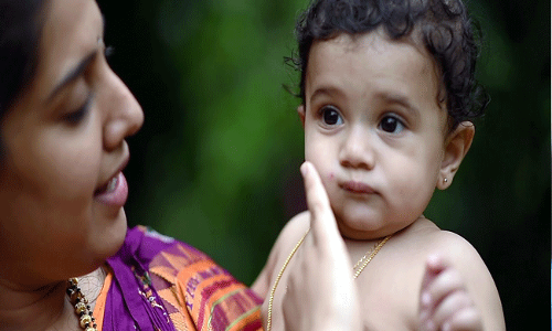 మహిళలు పాట పాడితే ఏం జరుగుతుదంటే..!