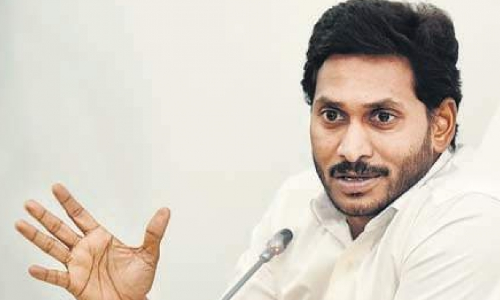 ముగ్గురు మంత్రులకు జగన్‌ ఎందుకు క్లాస్ తీసుకున్నారు?