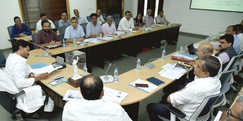 రేపే ఏపీ మంత్రివర్గ సమావేశం.. సభ ముందుకు 12 సవరణ బిల్లులు రేపే ఏపీ మంత్రివర్గ సమావేశం.. సభ ముందుకు 12 సవరణ బిల్లులు