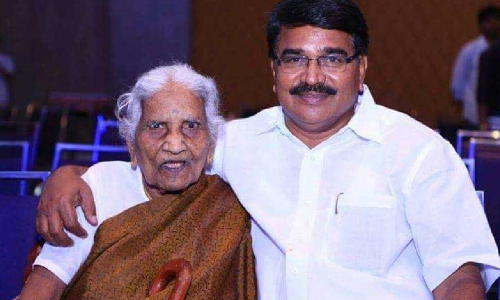 తెలంగాణా మంత్రి నిరంజన్‌రెడ్డికి మాతృ వినియోగం