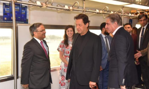 పాక్ ప్రధానికి అమెరికాలో అవమానం?