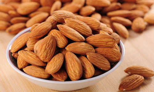 బాదం పప్పును రోజూ తింటే...