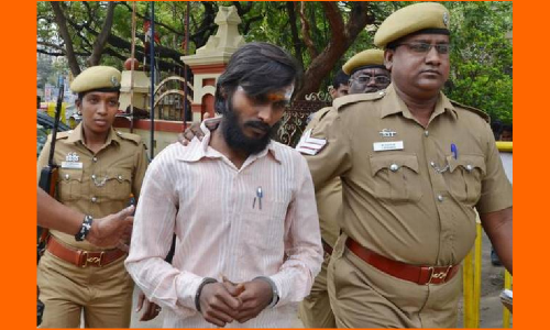 రెండు సార్లు ఉరి..రెండు యావజ్జీవ శిక్షలు! చిన్నారిని చిదిమేసినందుకు..