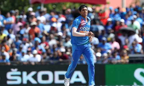 కుదురుకోనివ్వని  టీమిండియా ఐదు వికెట్లు కోల్పోయిన విండీస్!