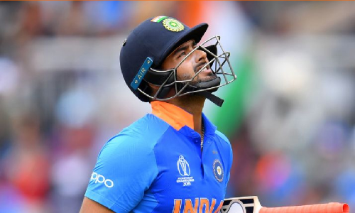 పంత్.. ఏమిటిది? టీమిండియా కీపర్ పై అభిమానుల ఆగ్రహం