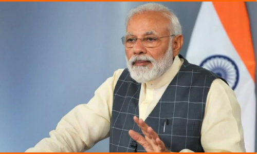 కాశ్మీర్ టెన్షన్: మోదీ నివాసానికి చేరిన అమిత్‌షా, దోవల్..