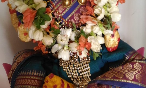 వరలక్ష్మీ వ్రతం ఎందుకు చేసుకుంటారు ?