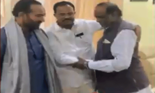 బీజేపీలోకి మాజీ మంత్రి మోత్కుపల్లి? బీజేపీలోకి మాజీ మంత్రి మోత్కుపల్లి?