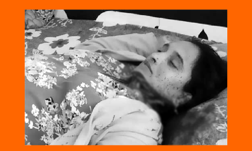 భార్యను హత్య చేసి..పోలీసులకు ఫోన్ చేసి..! భార్యను హత్య చేసి..పోలీసులకు ఫోన్ చేసి..!