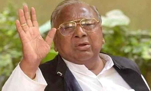 హనుమంతుడి బంగీ జంప్‌ ఎక్కడ...కొత్త పార్టీ పెడతారా?